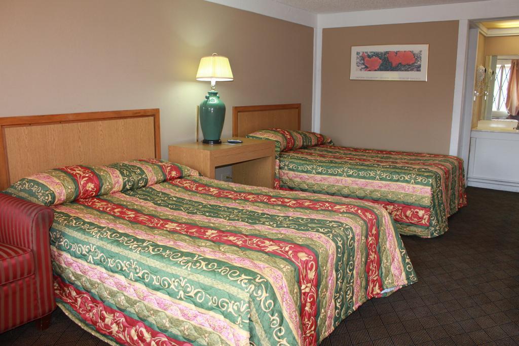 Knights Inn Indianapolis Kamer foto